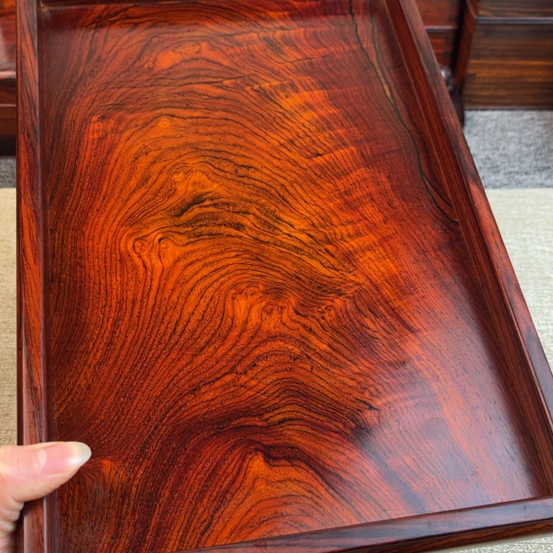 微凹黄檀（南美大红酸枝）蓝*