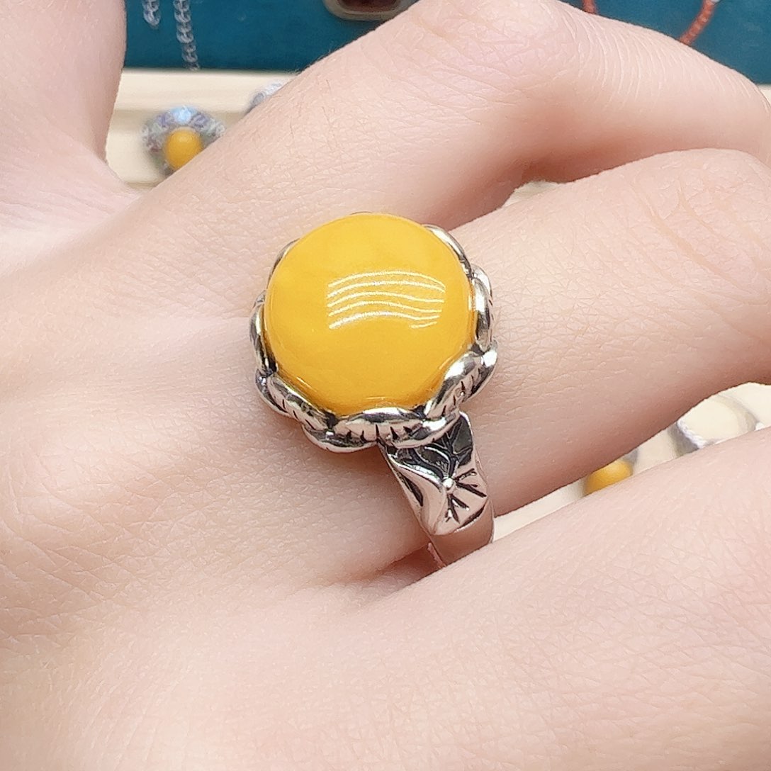 蜜蜡戒指银S925镶嵌天然