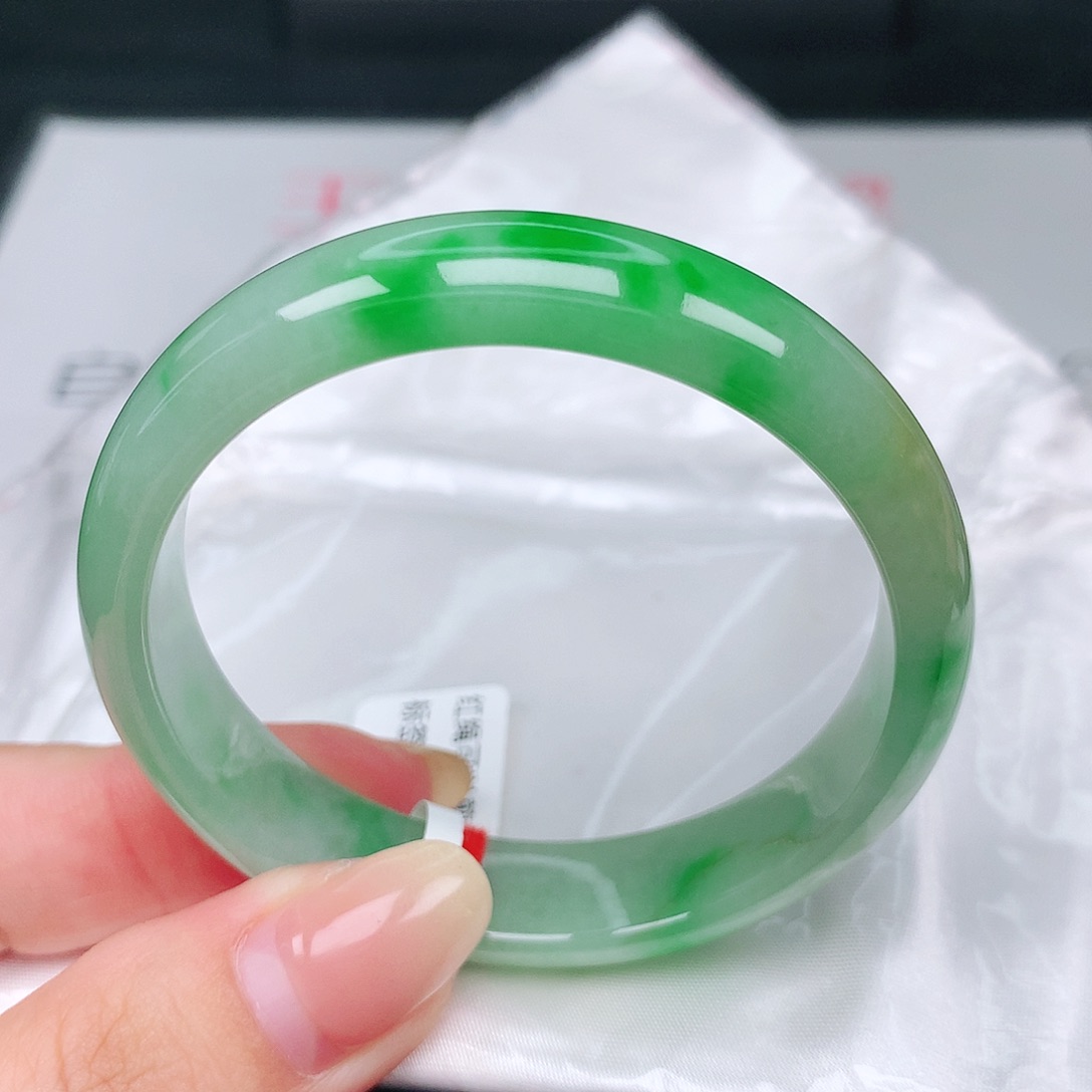未镶嵌手镯翡翠22辣阳绿