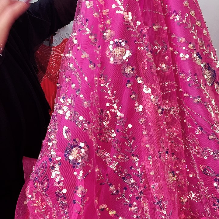 交谊舞和舞蹈为一体