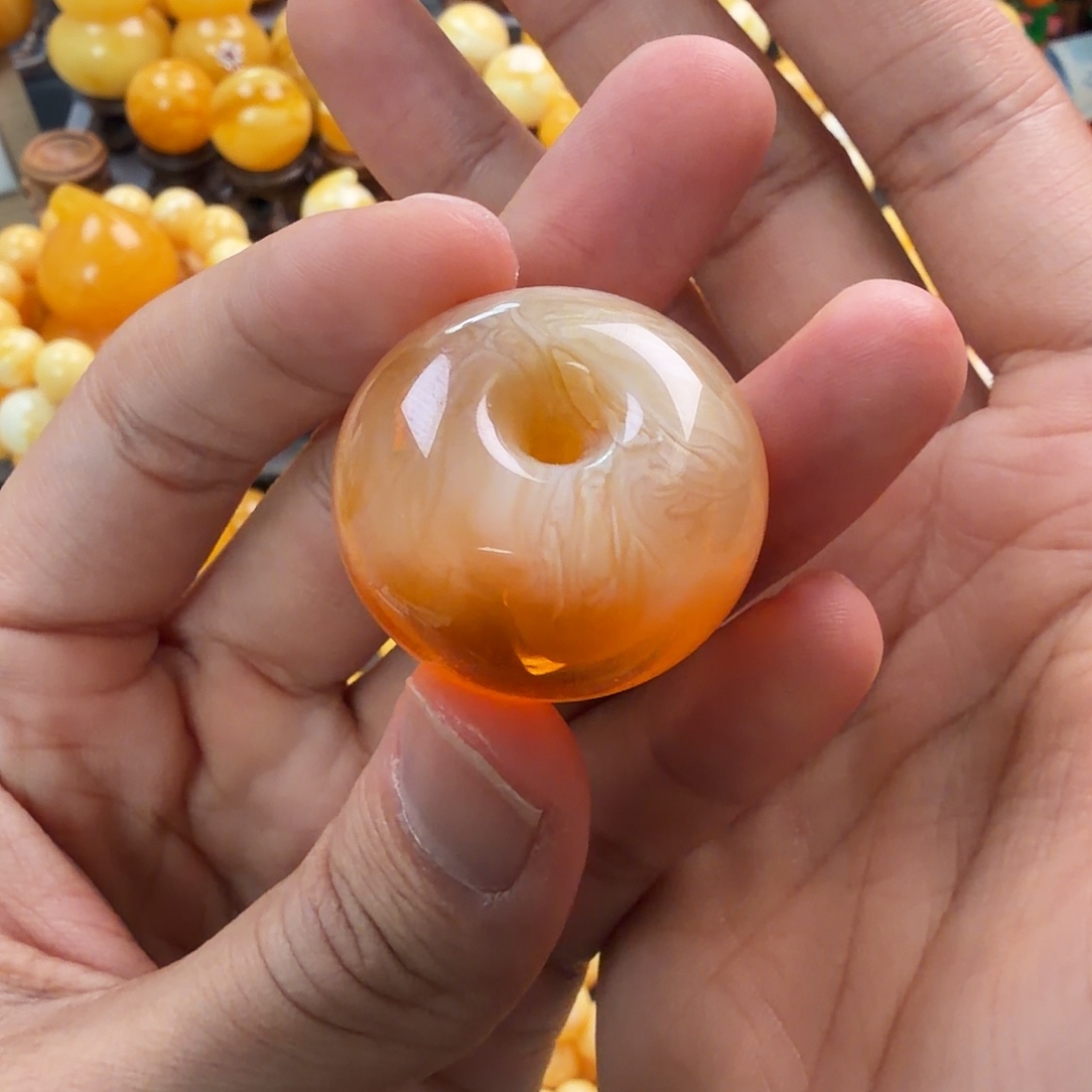琥珀未镶嵌珠宝奇石12g