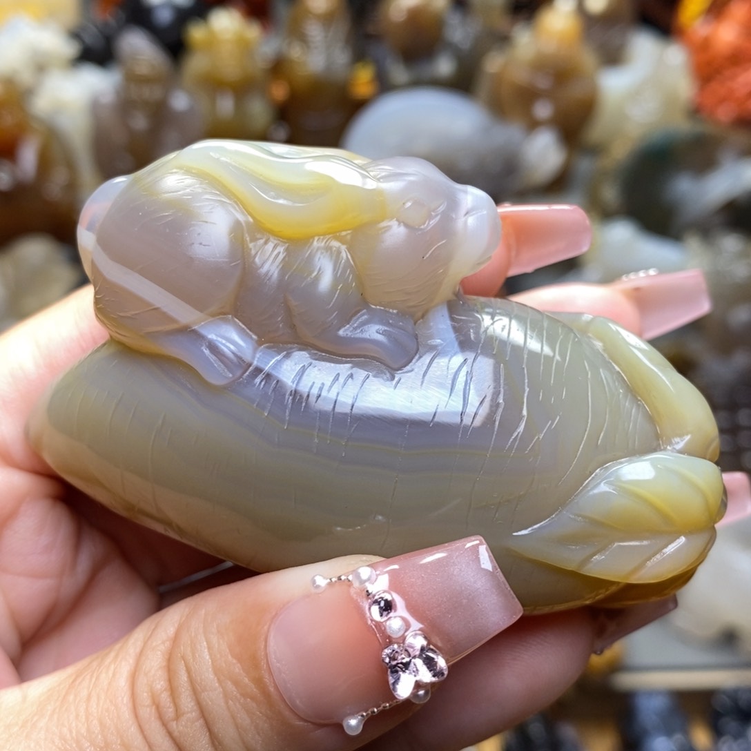 玛瑙/玉髓把件未镶嵌