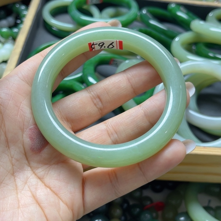 手链未镶嵌和田玉