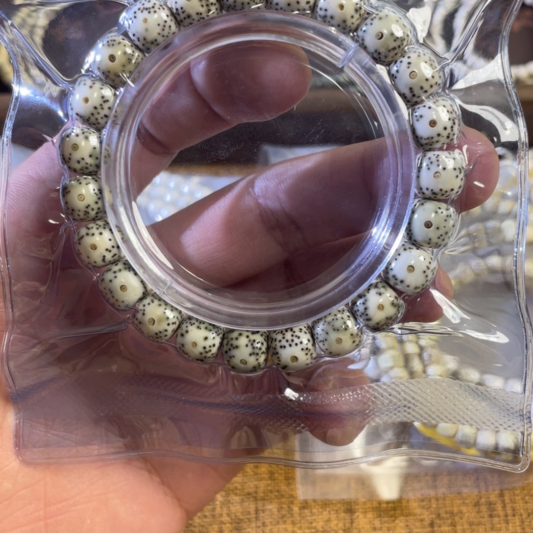 星月菩提吊坠卡10石玉料单圈大眼睛