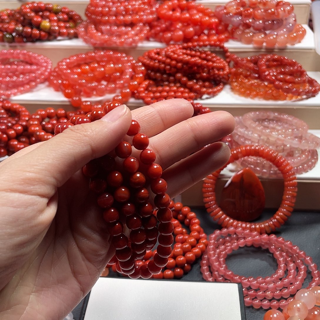 老***艾南红玛瑙未镶嵌手链