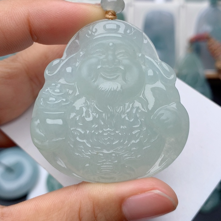 翡翠未镶嵌颈饰财神爷爷