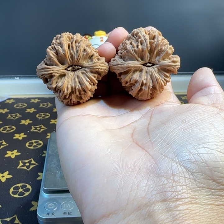 乘***1吊坠桃核核桃核桃