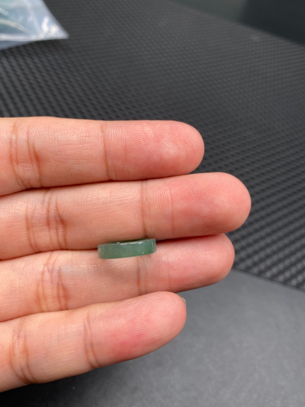 天然翡翠A货翡翠戒指