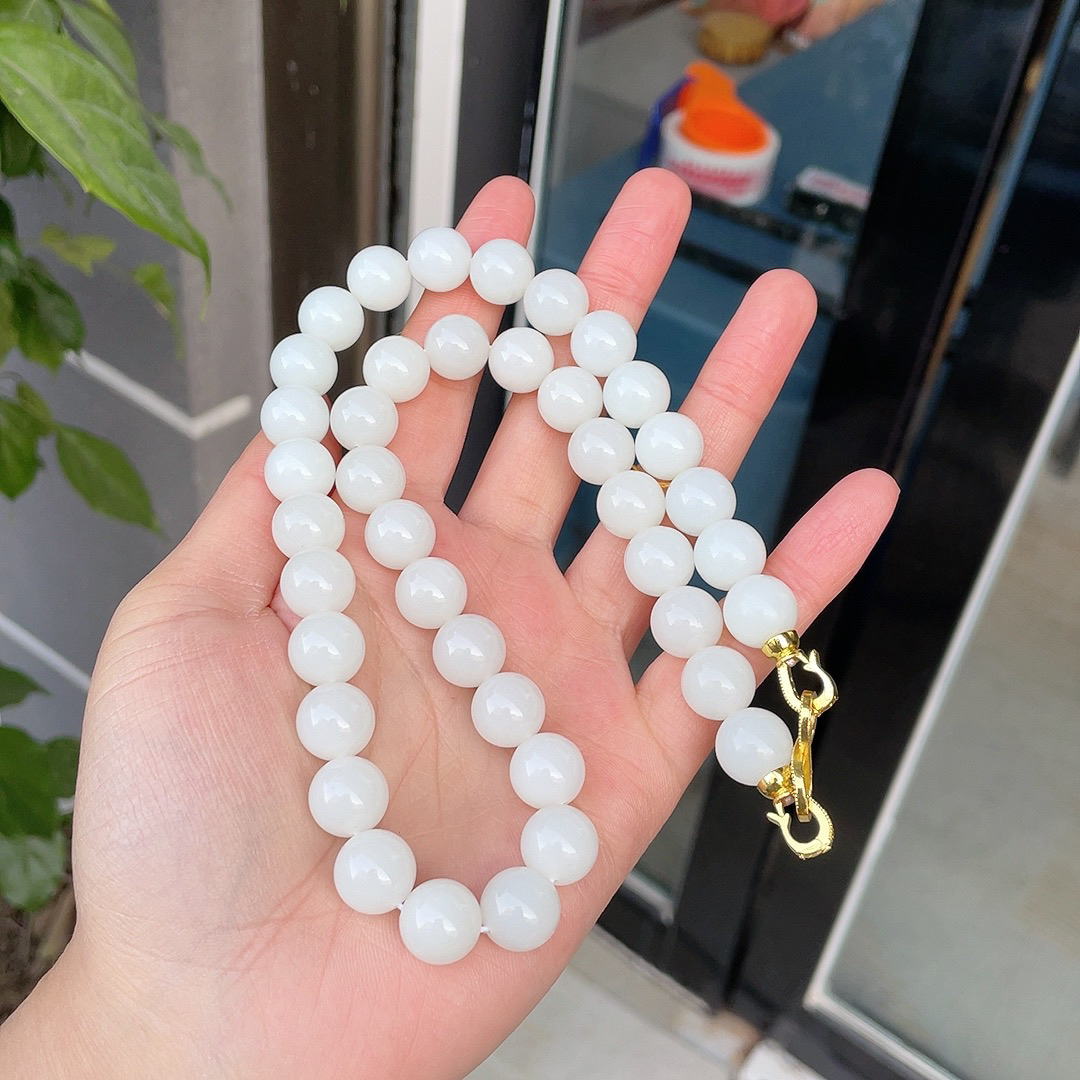 282803玉美人小程和田玉山料白玉圆珠珠圆玉润项链长串 脂粉浑厚