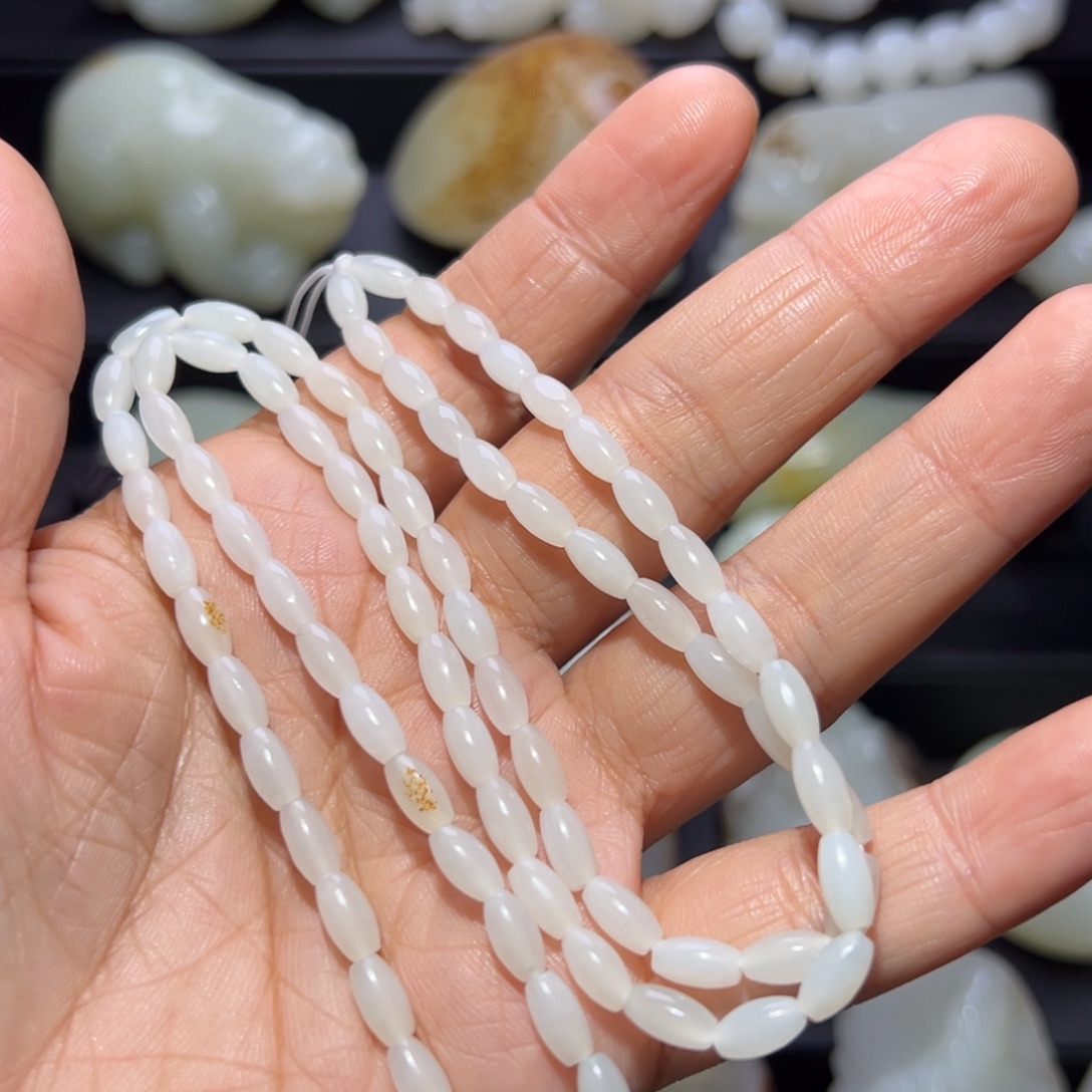 @***@和田玉未镶嵌颈饰