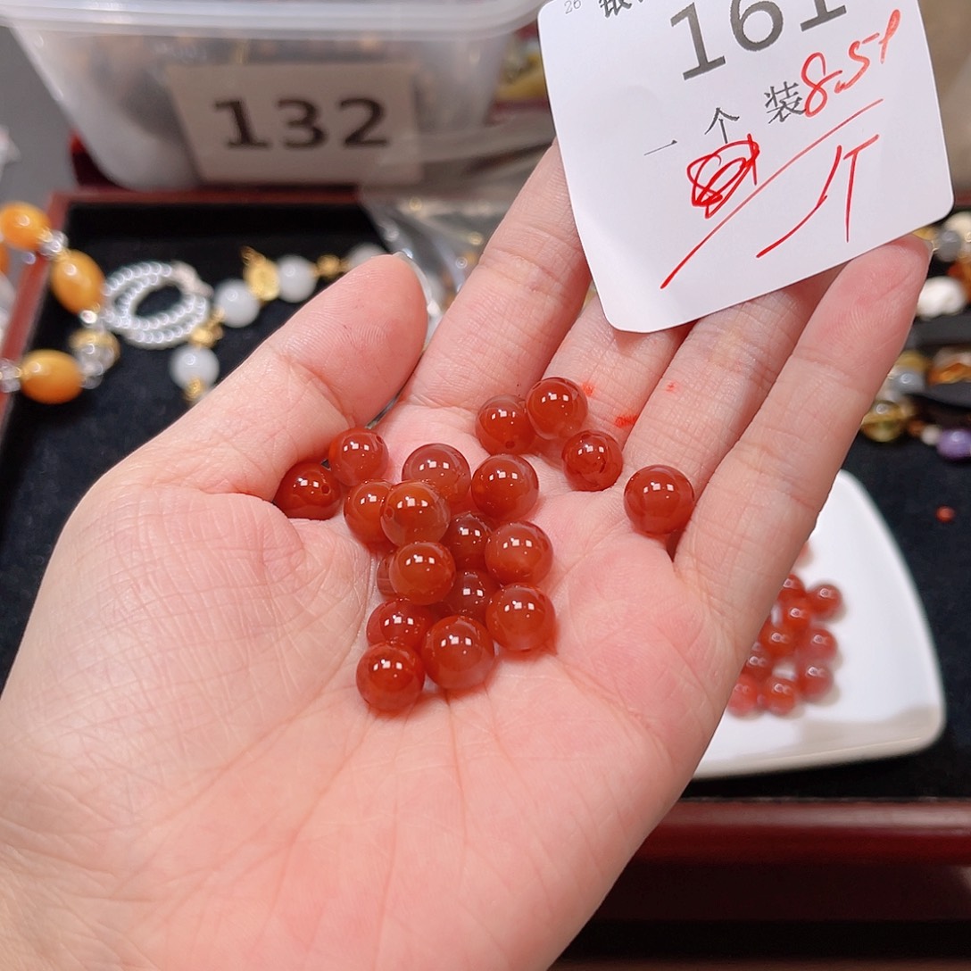 水晶未镶嵌珠宝半成品161 。     