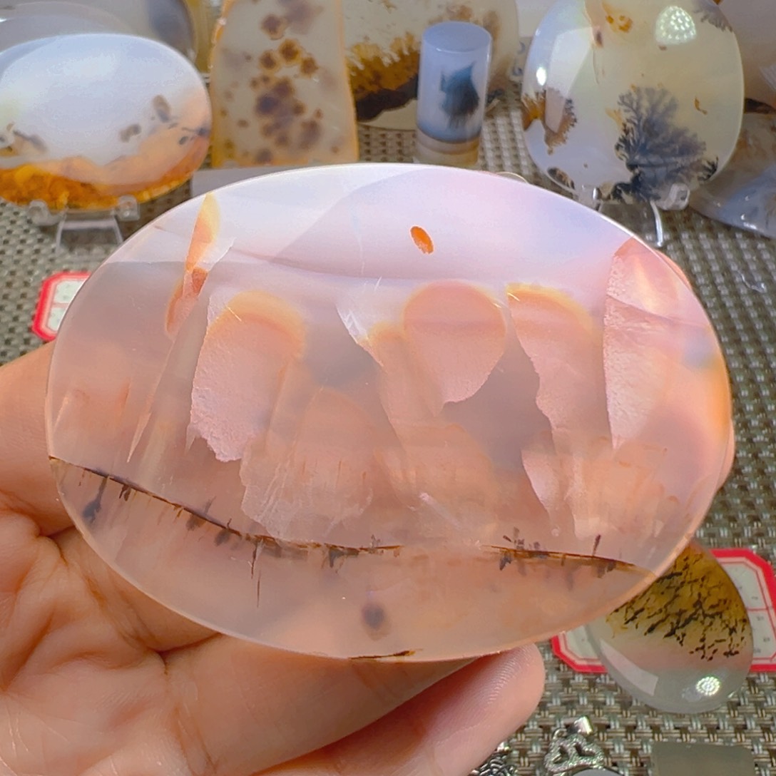 玛瑙/玉髓颈饰合金