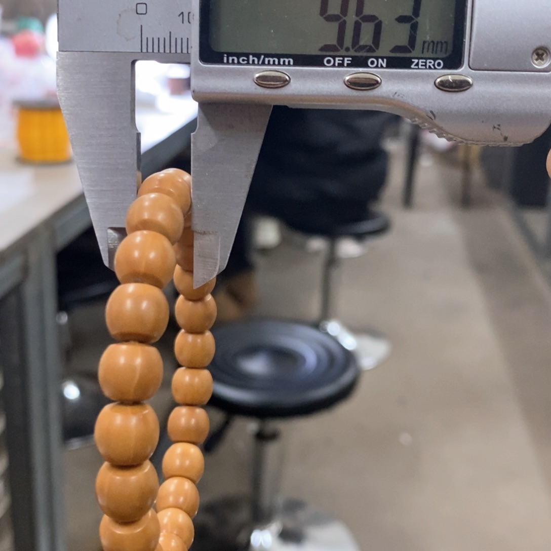 猴头核桃吊坠直切