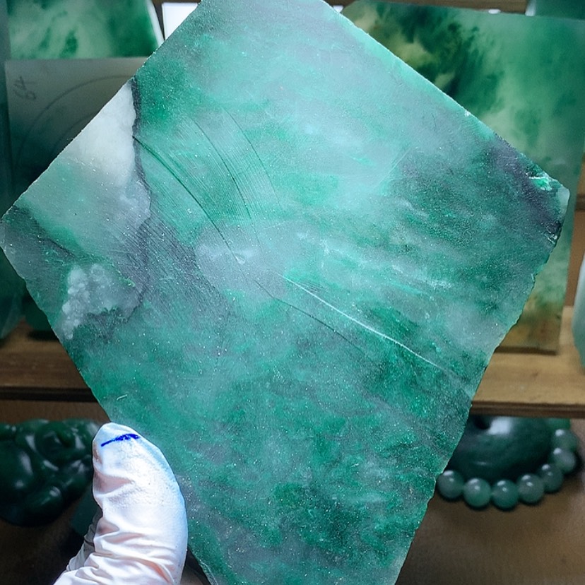 【闪购商品】定制石英质玉（非洲翠）?****?