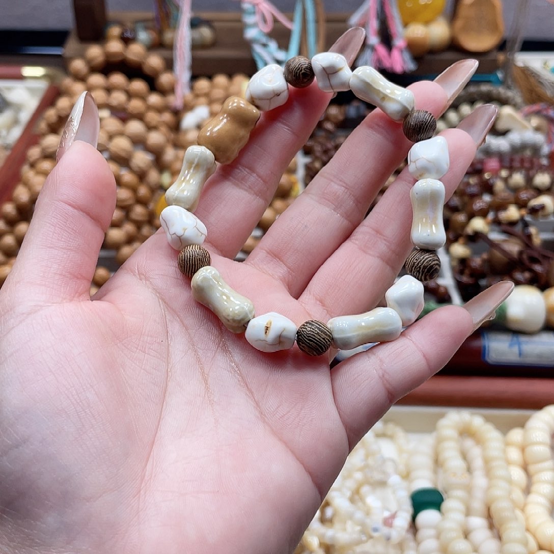 猴头核桃吊坠牦牛骨多宝一物一拍