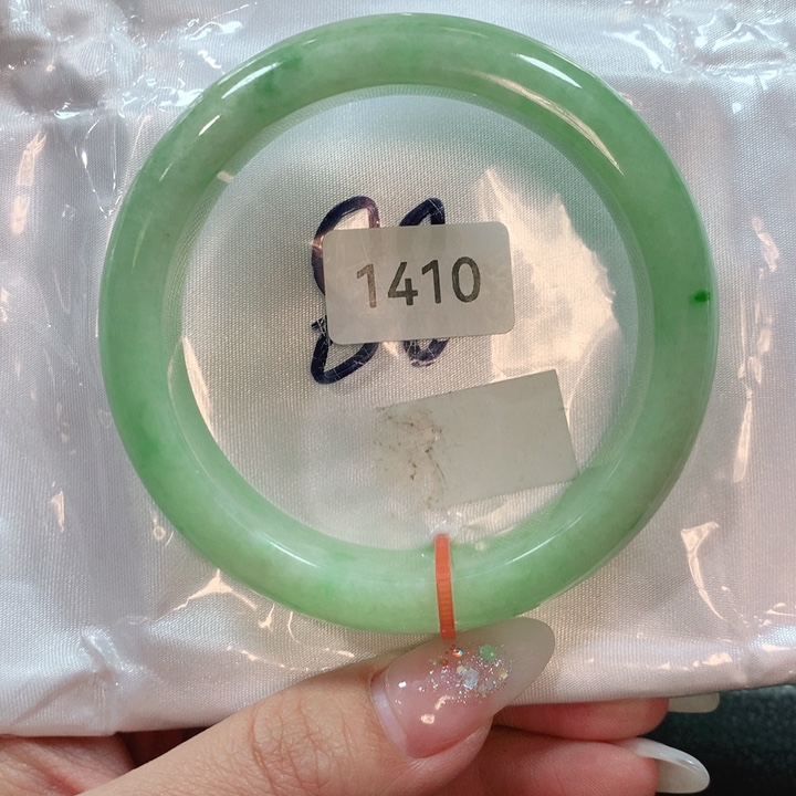 翡翠手镯未镶嵌天然翡翠手镯58