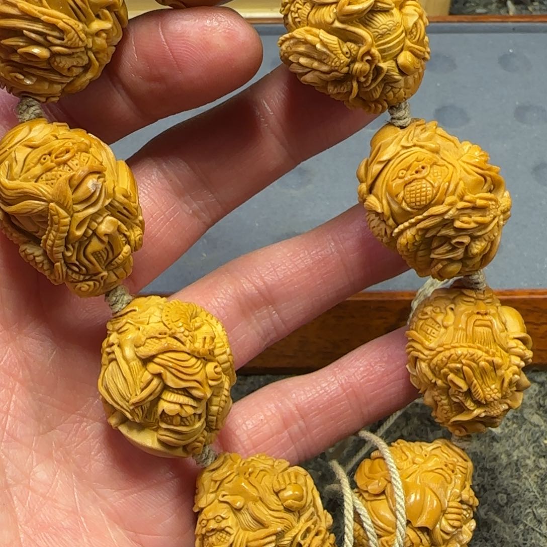 橄榄核吊坠M*……………………