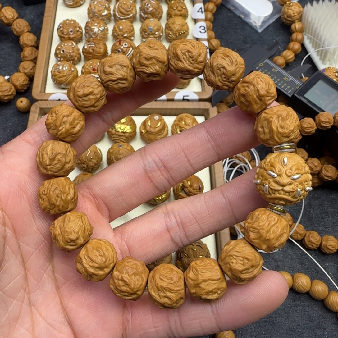 二***庆全品龙蛇➕银唐狮单颗