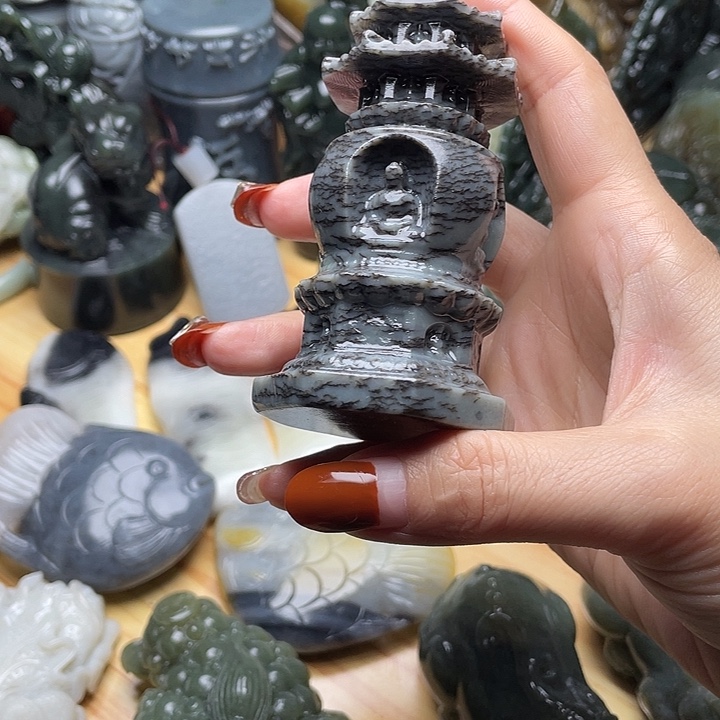 德***练和田玉未镶嵌挂件