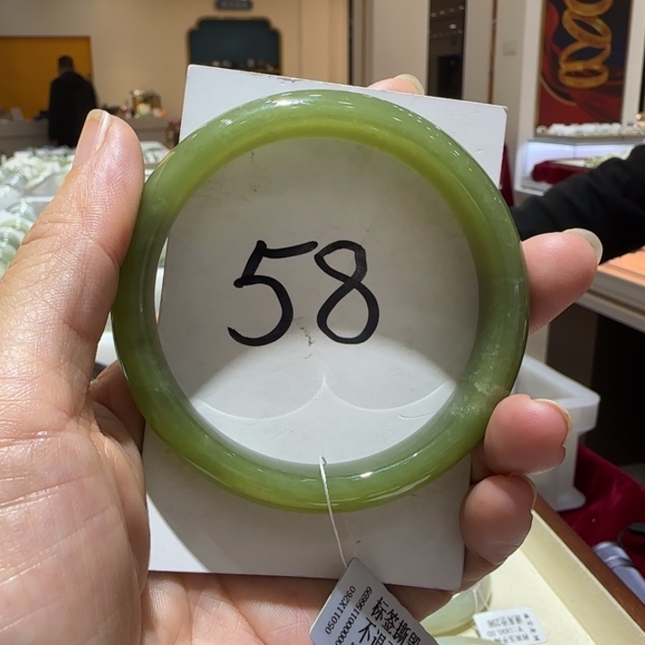 和田玉未镶嵌手镯862