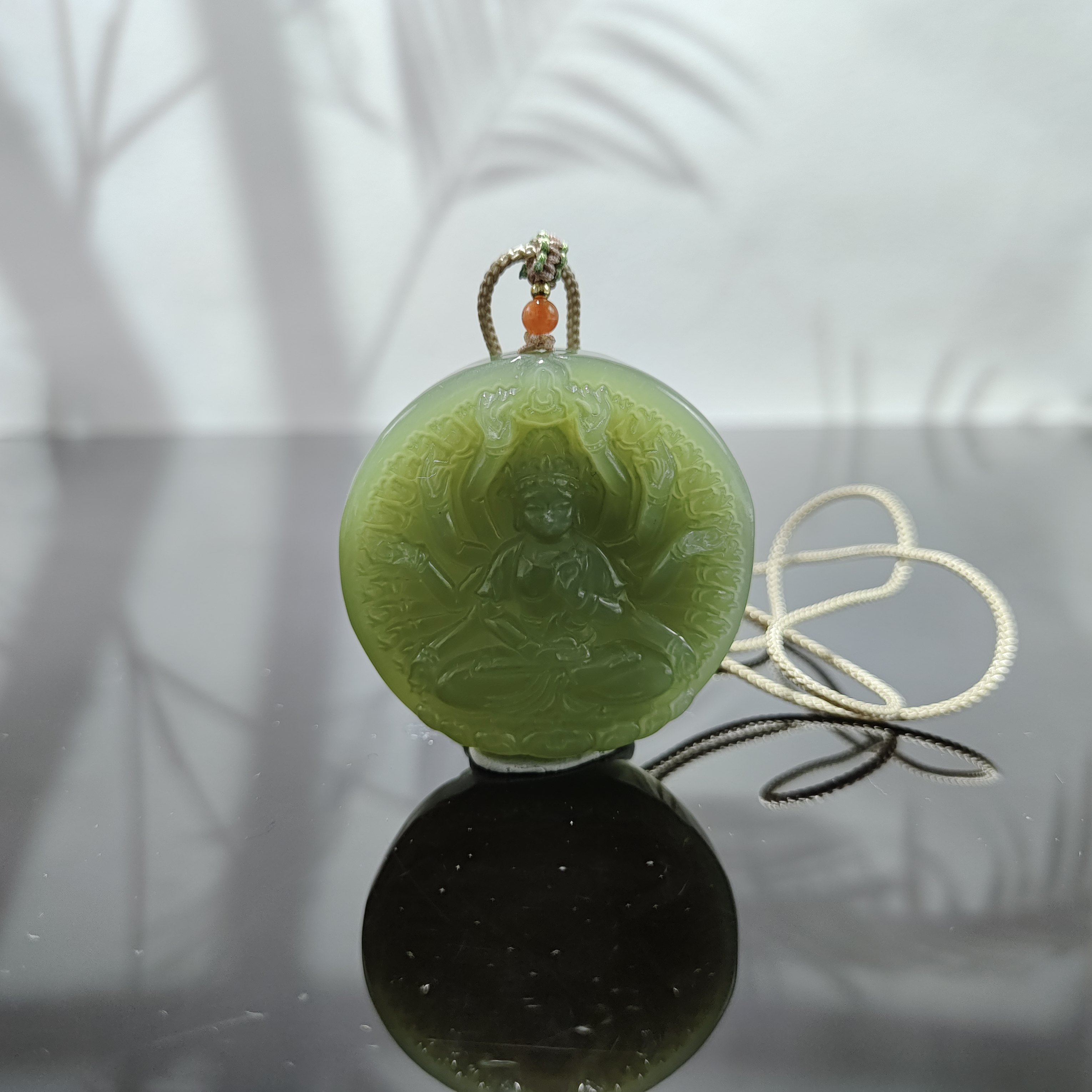 P和田玉千手观音吊坠（鼠）0146