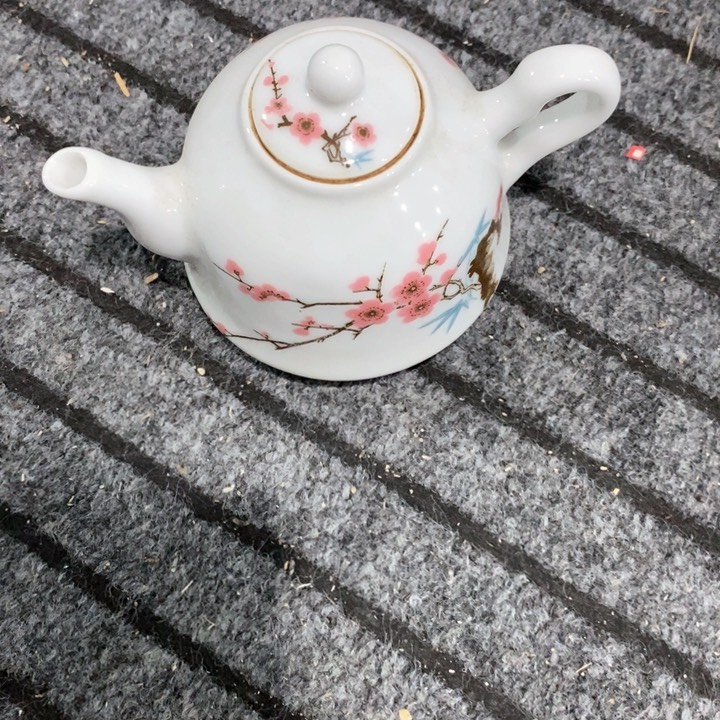 瓶111111111111111111111