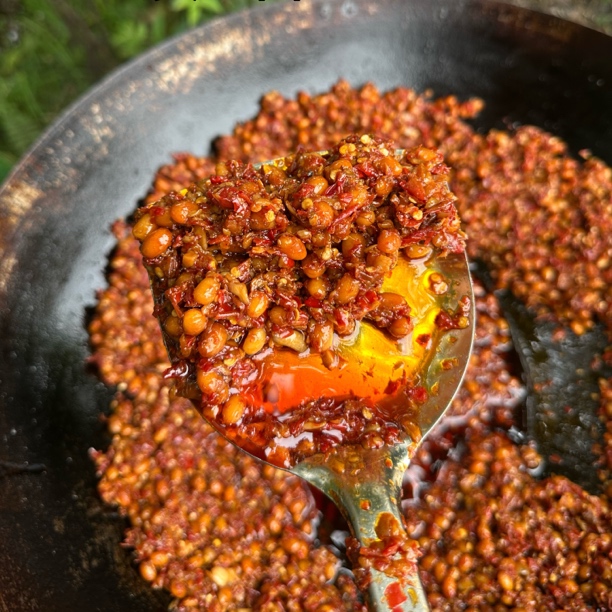 黄豆酱 新县桃花姑娘纯手工 自产自销 下饭黄豆酱