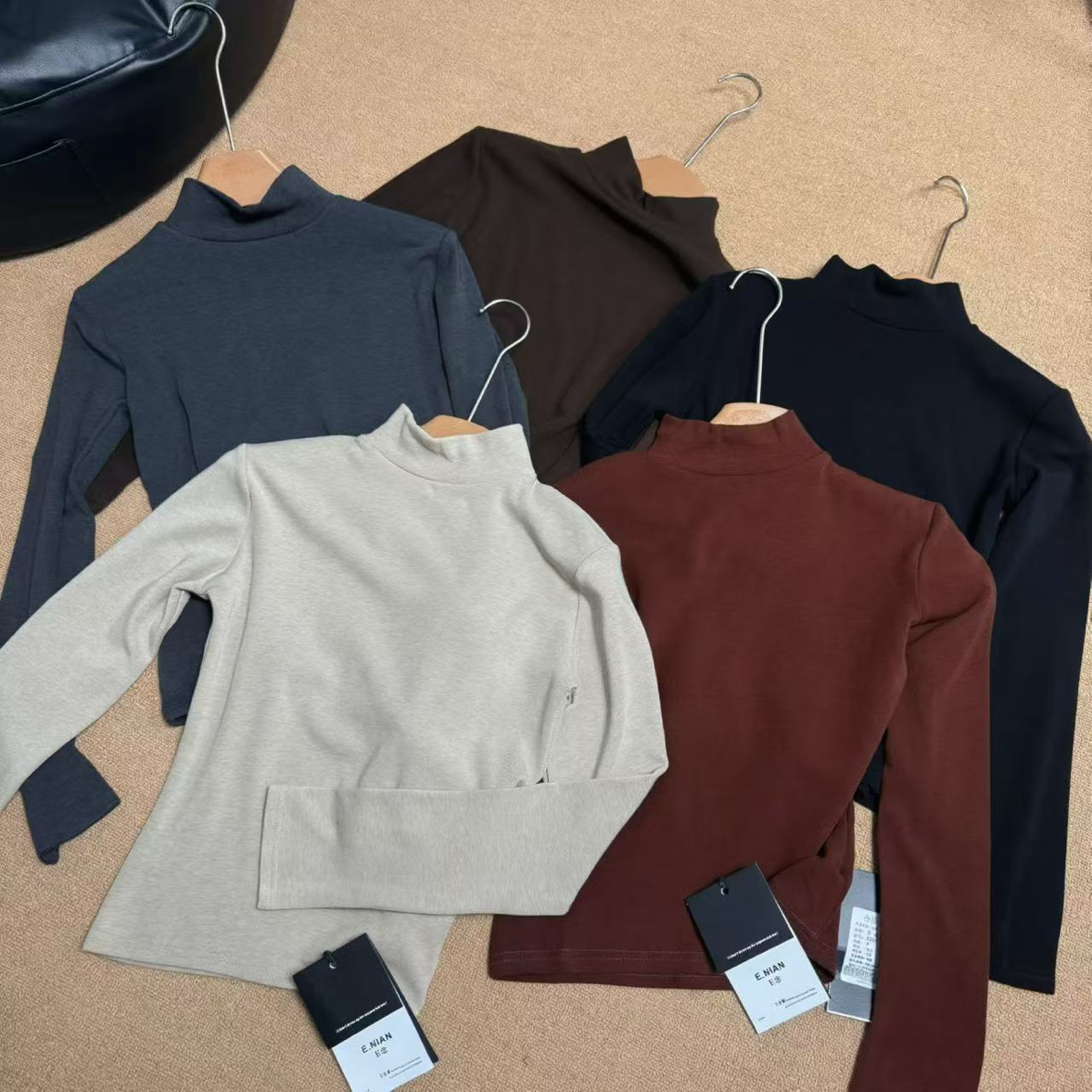 CuiCui-自留款“诗诗”同款加绒半高领蚂蚁腰显瘦打底