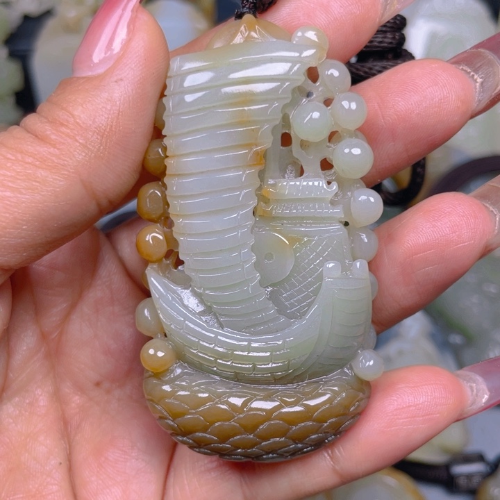 和田玉挂件未镶嵌