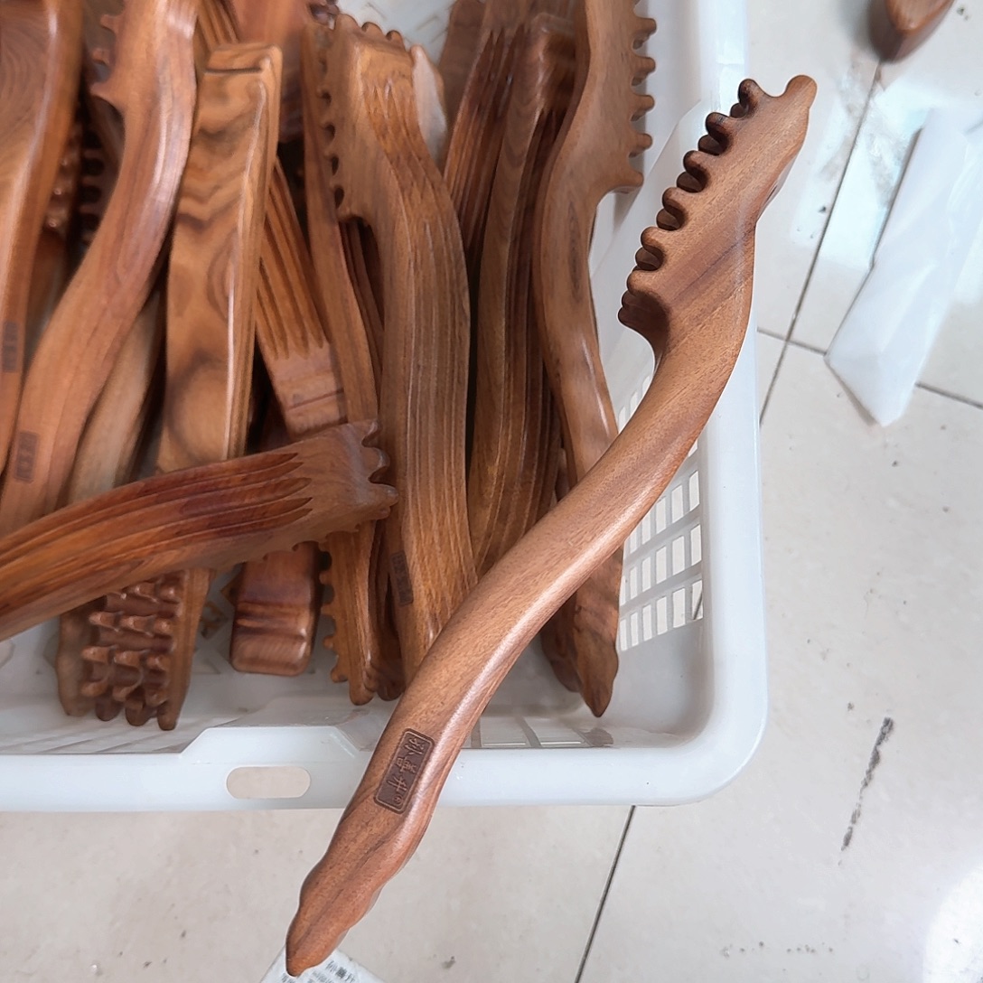 红贵宝木三排痒痒耙子瑕疵