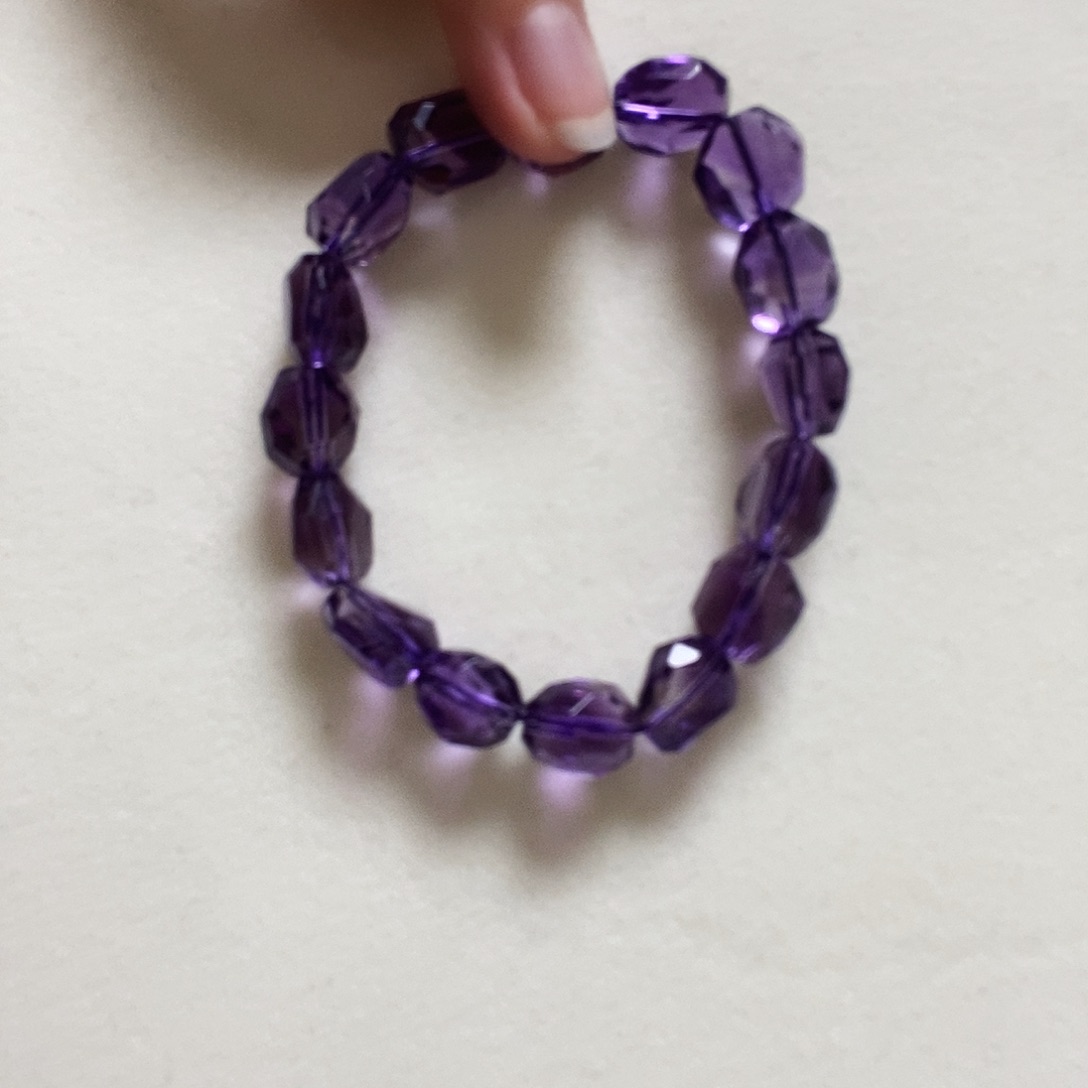 水晶手串未镶嵌简单