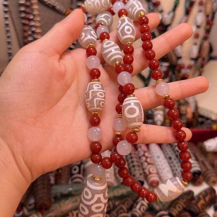 玛瑙/玉髓未镶嵌颈饰