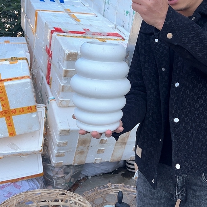 瓶高度23厘米口径9厘米微瑕捡漏