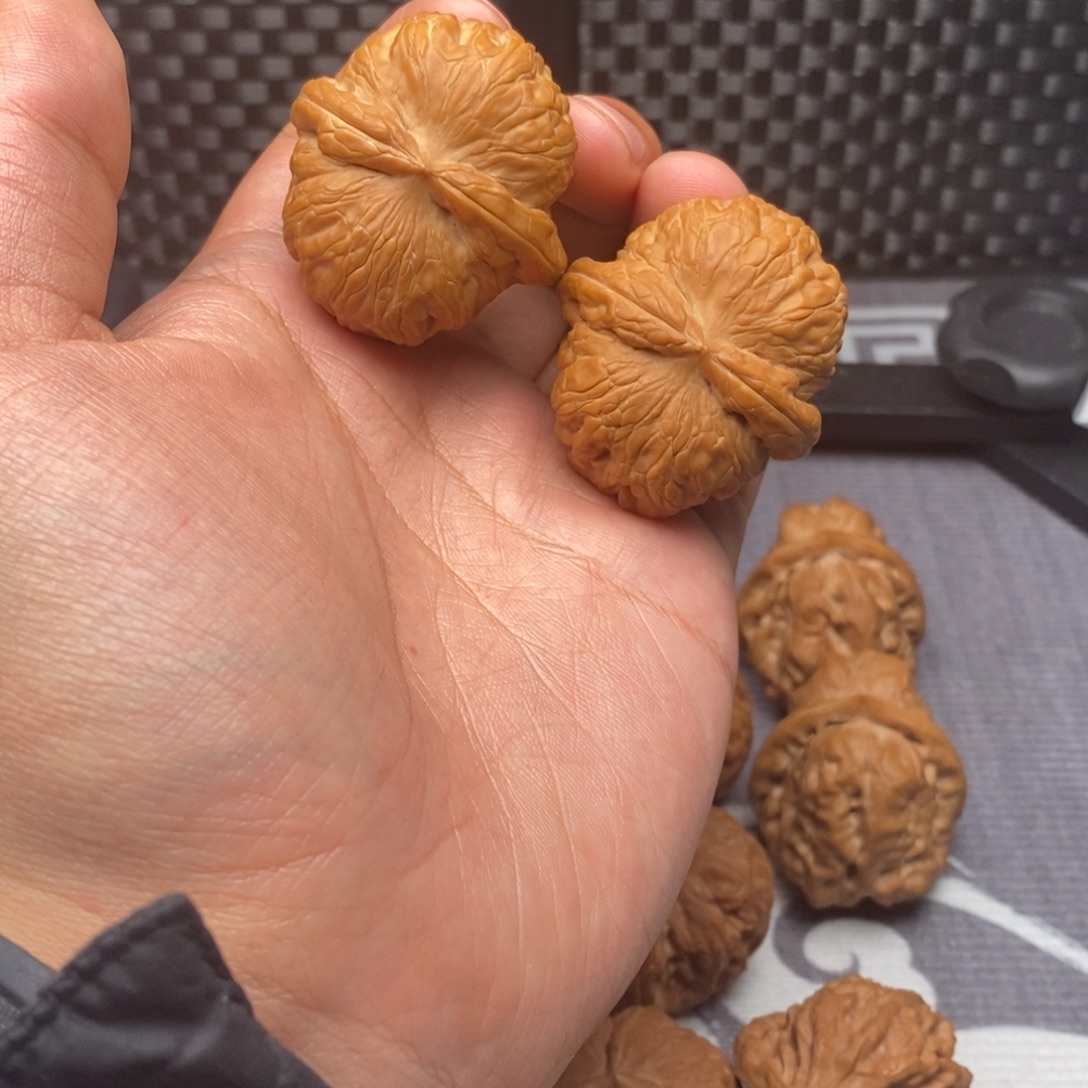 a***l吊坠文玩核桃全品精配42平谷元宝1388