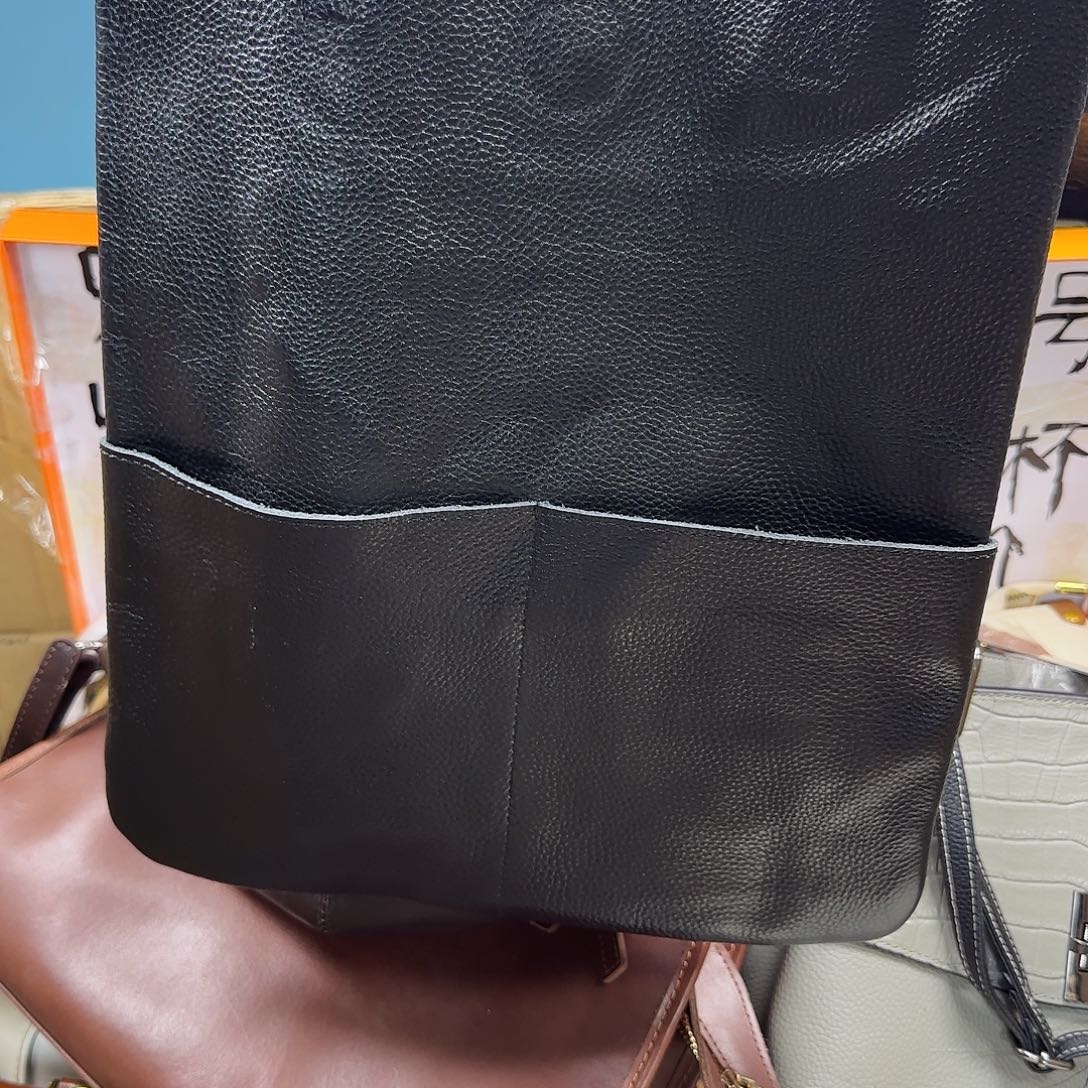 黄牛皮（革）水牛皮（革）头层牛皮山羊皮（革）