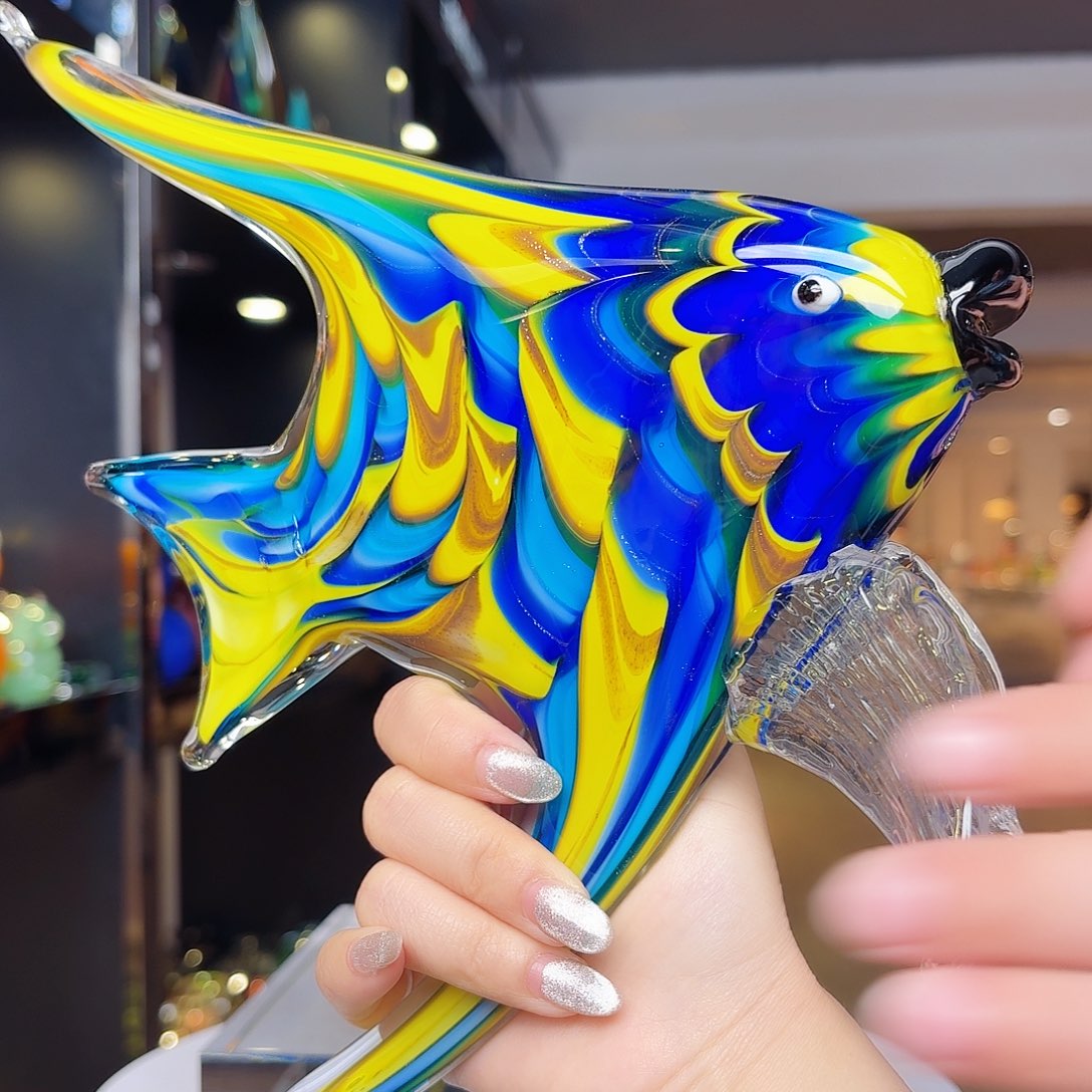 摆件琉璃花开了我也