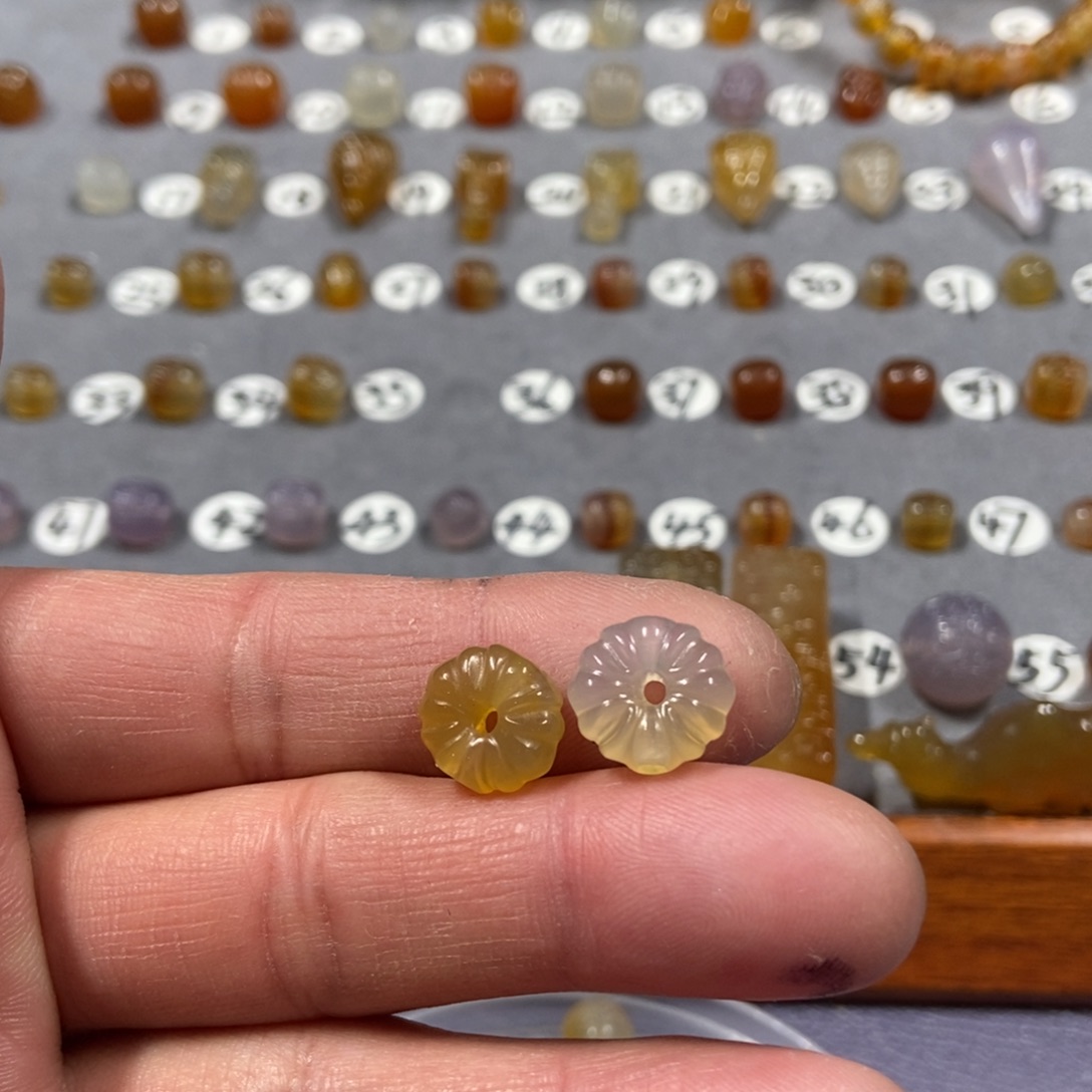 常****玛瑙/玉髓合金颈饰花