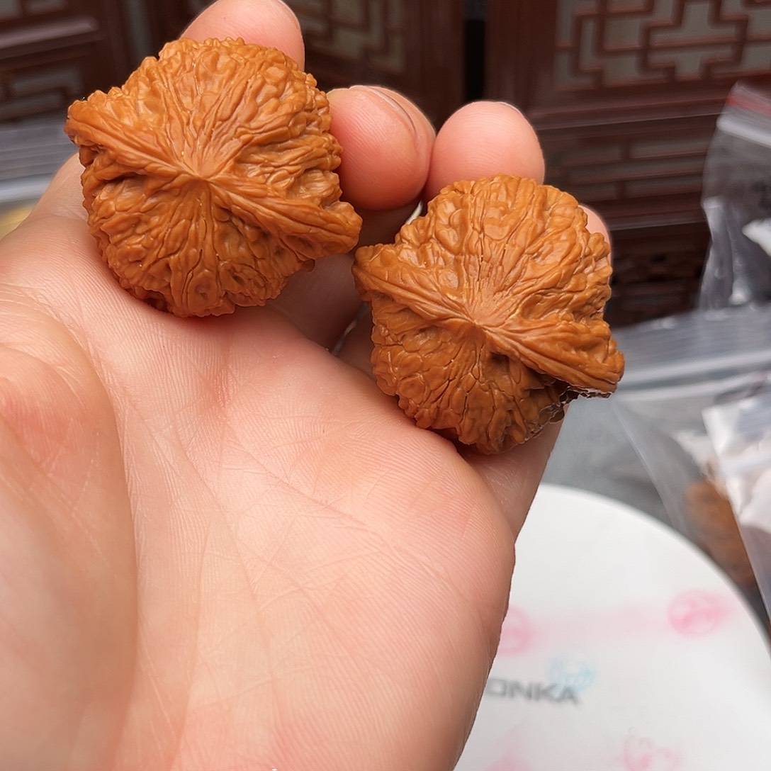 文玩核桃把件磨盘