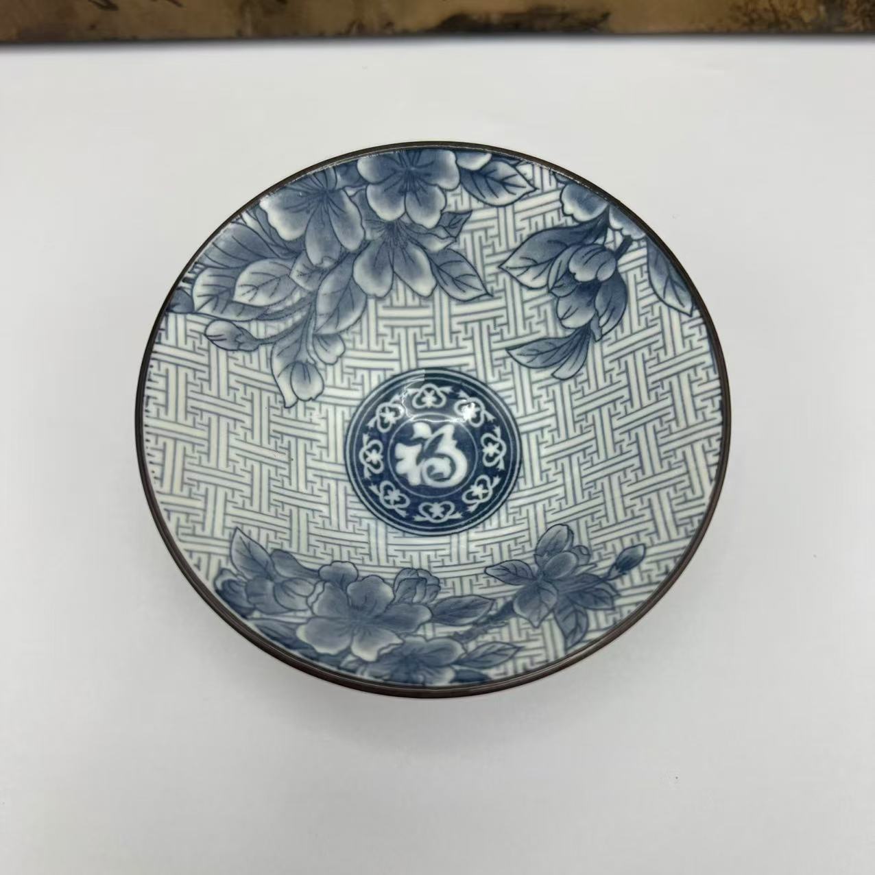 E645/LL 主人杯 / 红珊珊