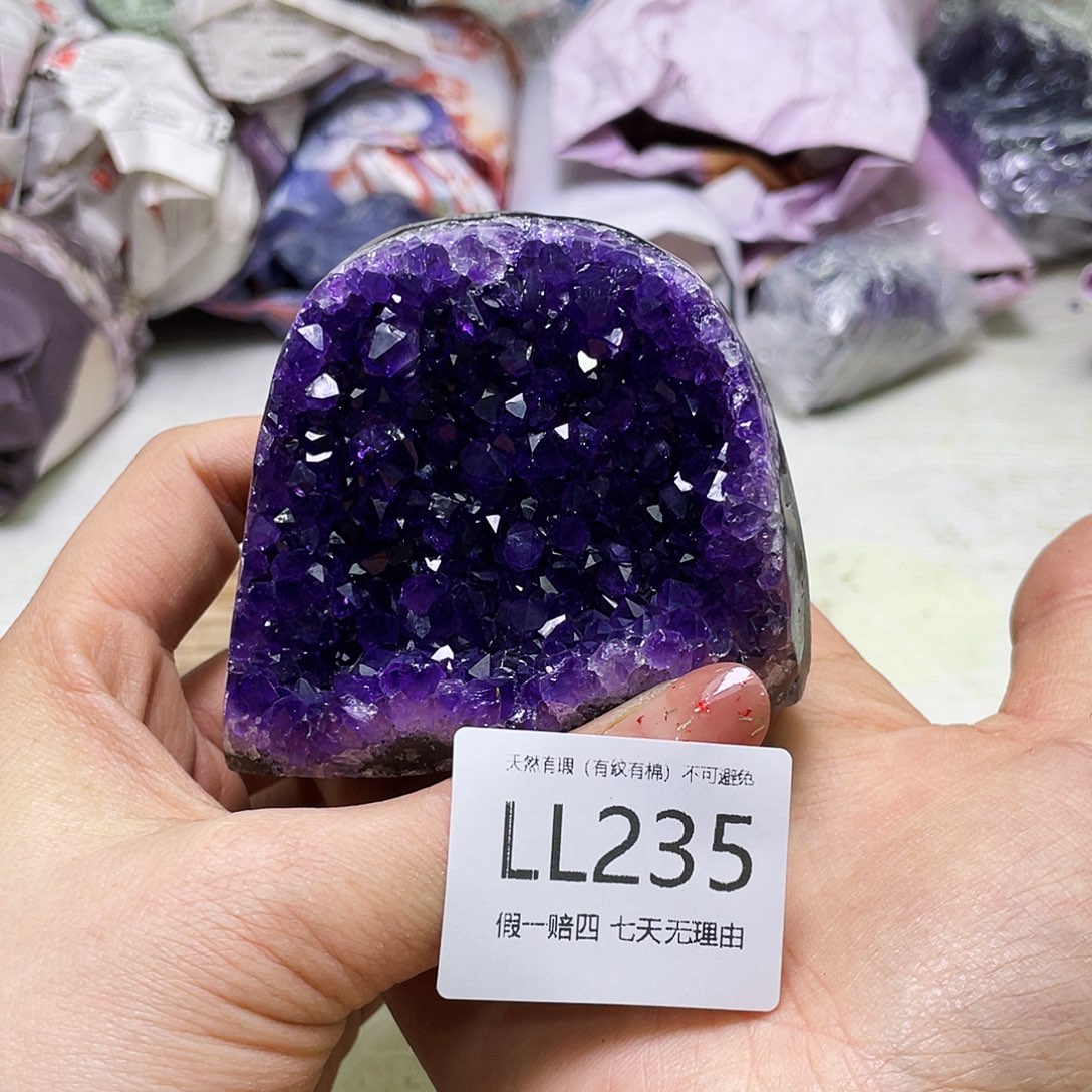 水晶摆件未镶嵌摆件