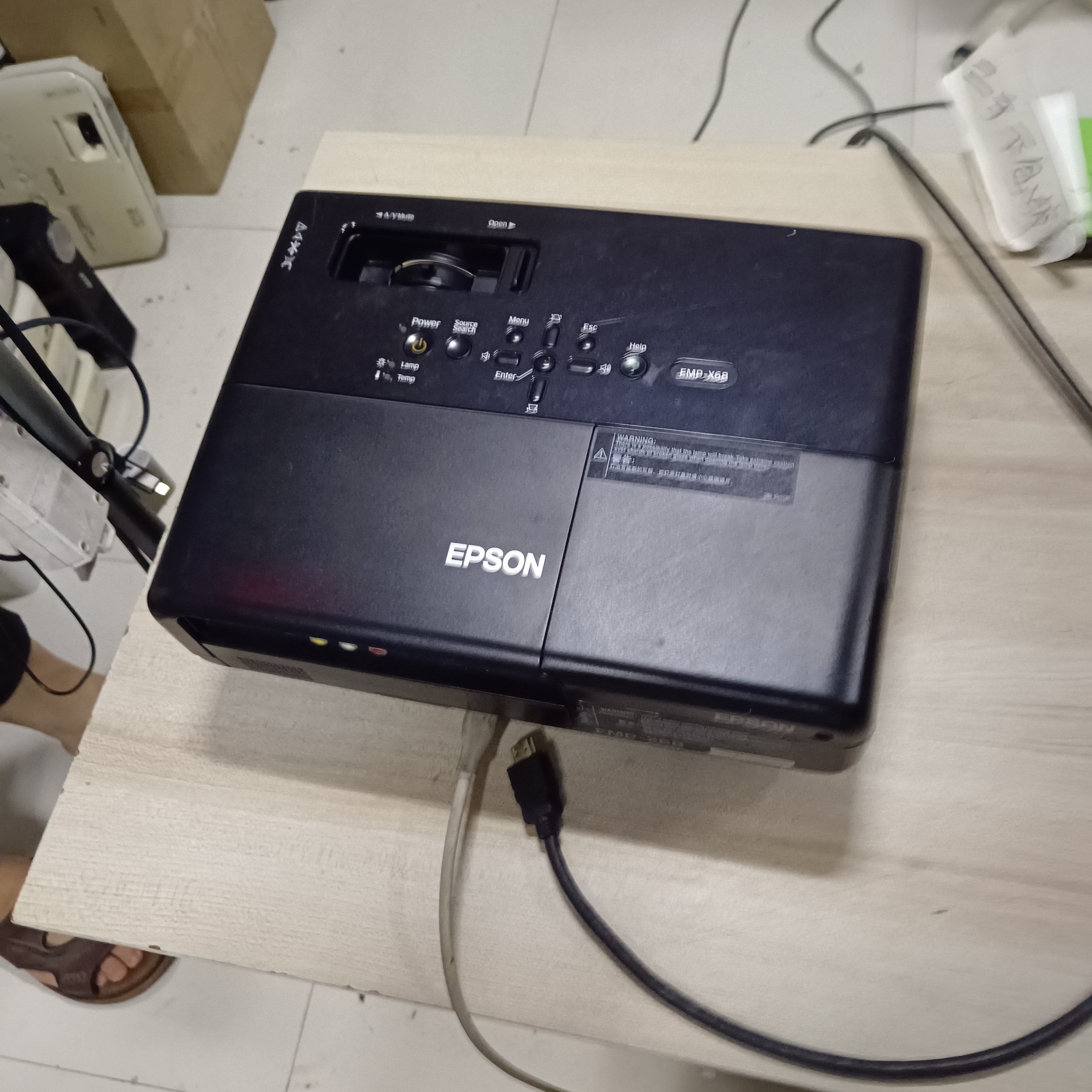 8新 Epson/爱普生 二手爱普生投影仪运费自理