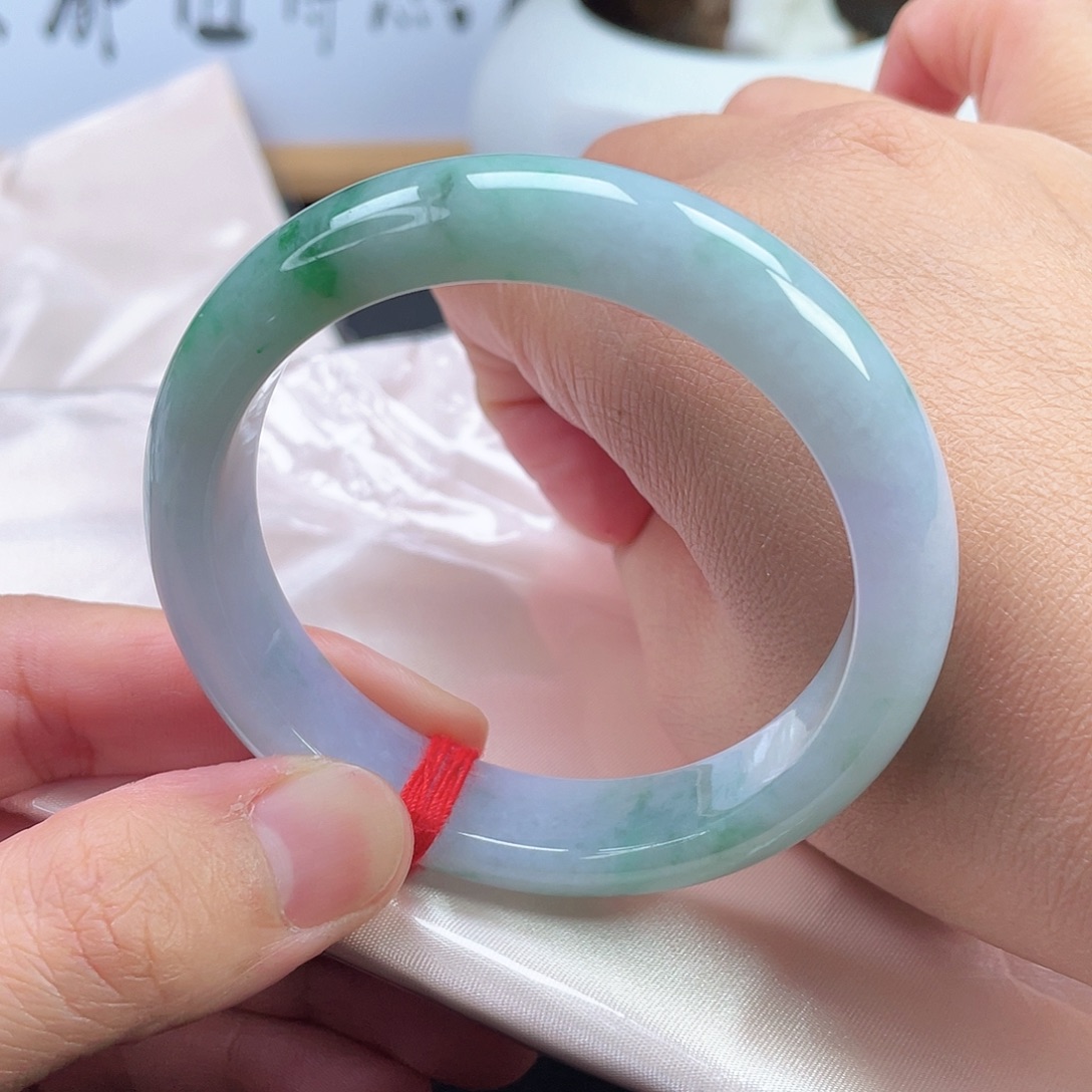 翡翠未镶嵌手镯正圈17