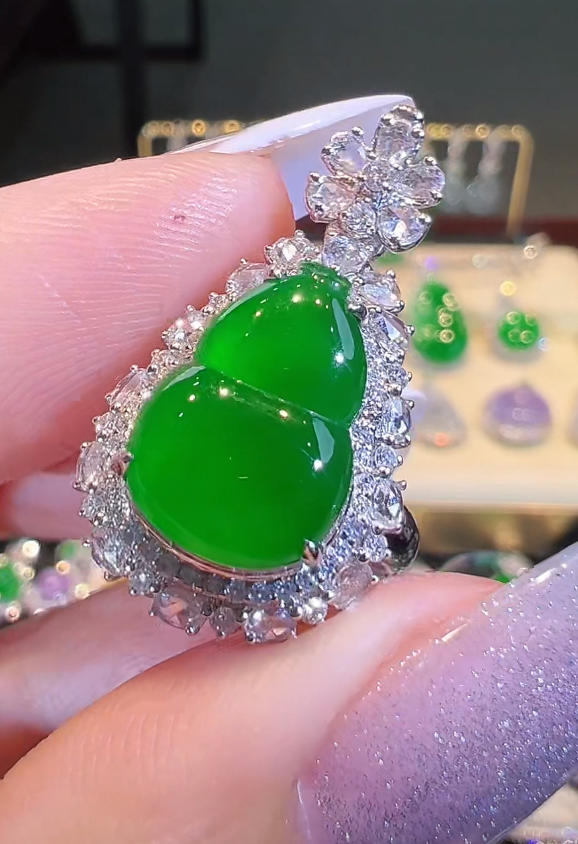 阳绿葫芦戒指吊坠两用款