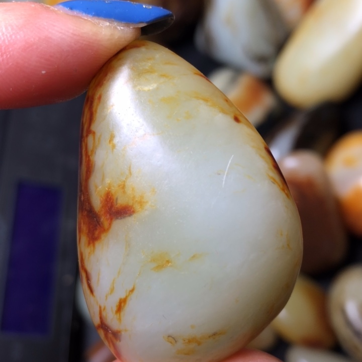 和田玉未镶嵌珠宝奇石