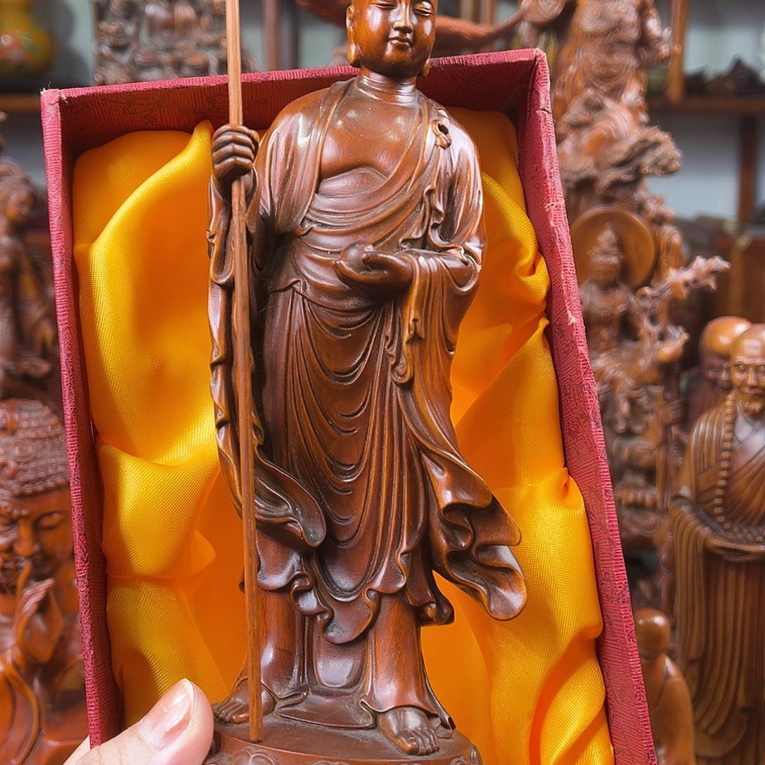 黄杨木黄杨木雕刻高度23厘米