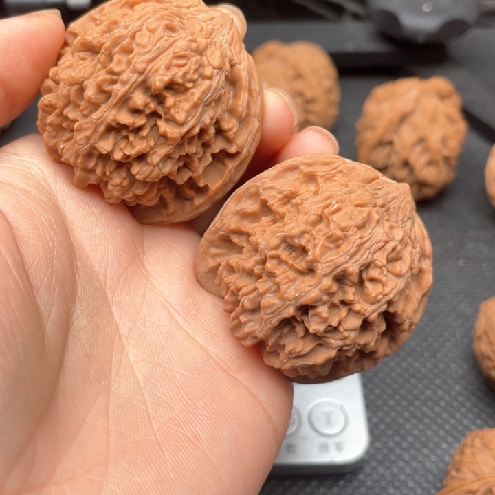 核桃手串/手链你****。满天星43尺全品无修