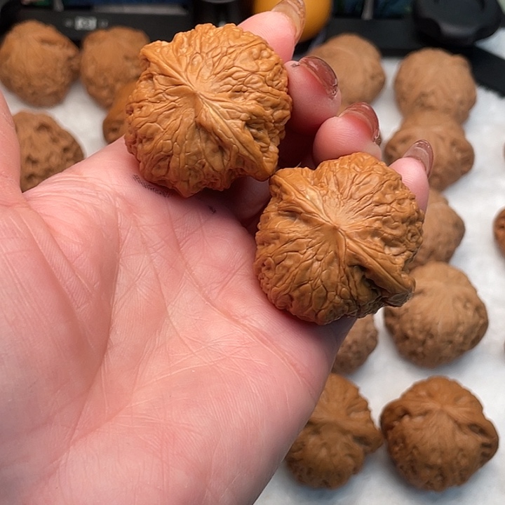 尘***陌手串/手链核桃铁锤40