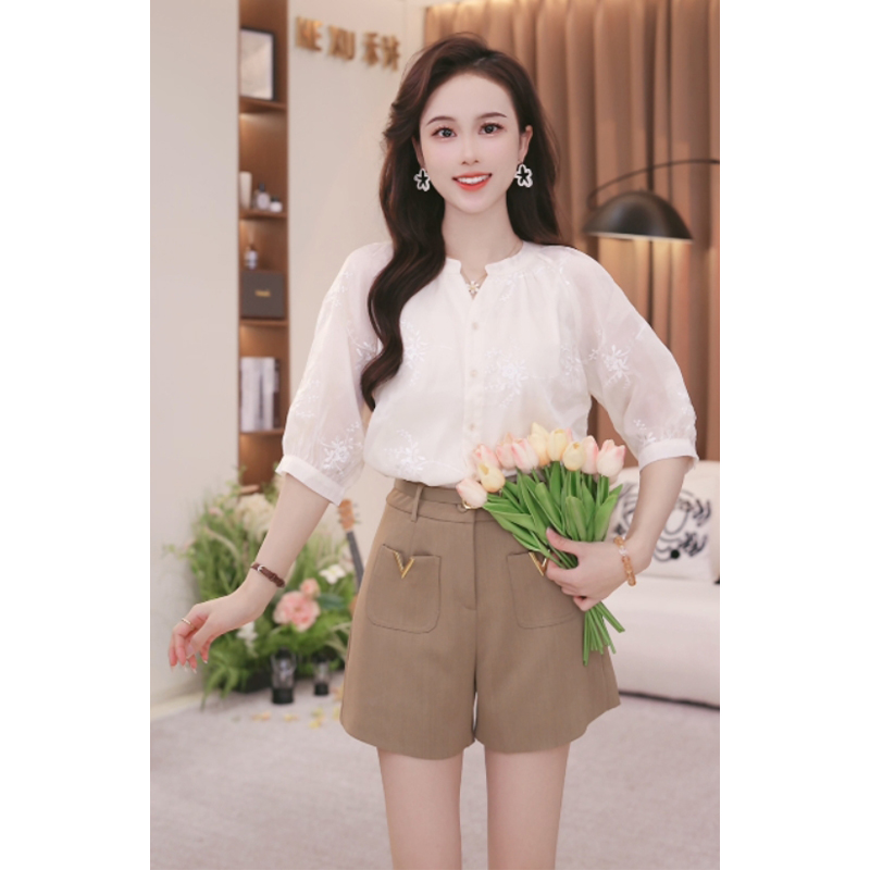 法式洋气拼接泡泡袖衬衫女2025夏季新款设计感小众百搭显瘦上衣