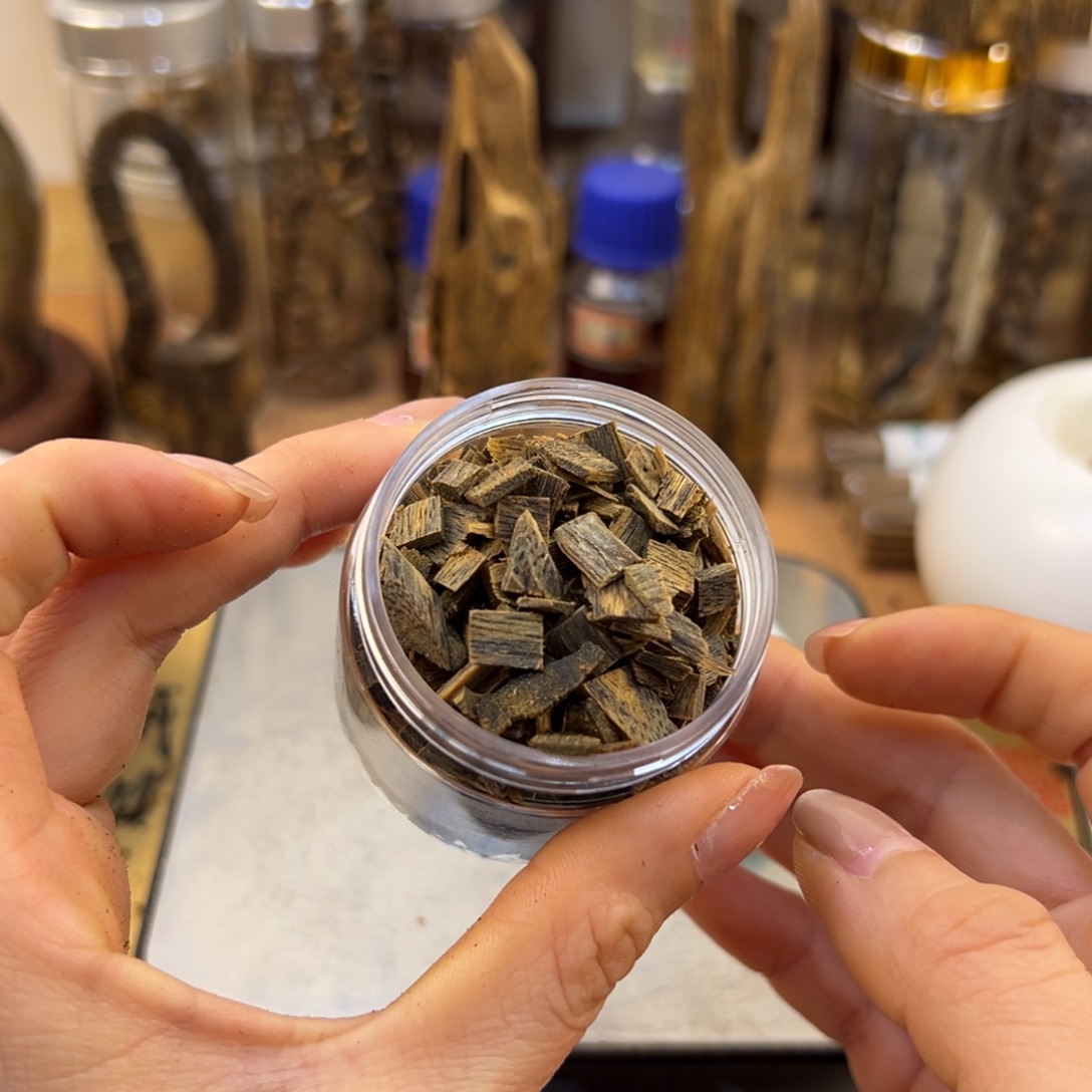 无***8沉香沉香碎屑棋楠沉香油叶子沉水碎料20克