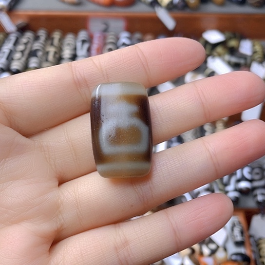 未镶嵌颈饰玛瑙/玉髓